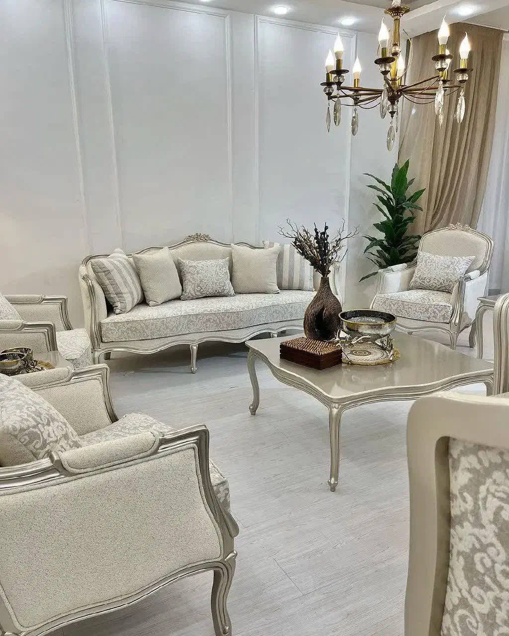 مبل ۸و۹نفره شیک|مبلمان خانگی و میز عسلی|شاندیز, |دیوار