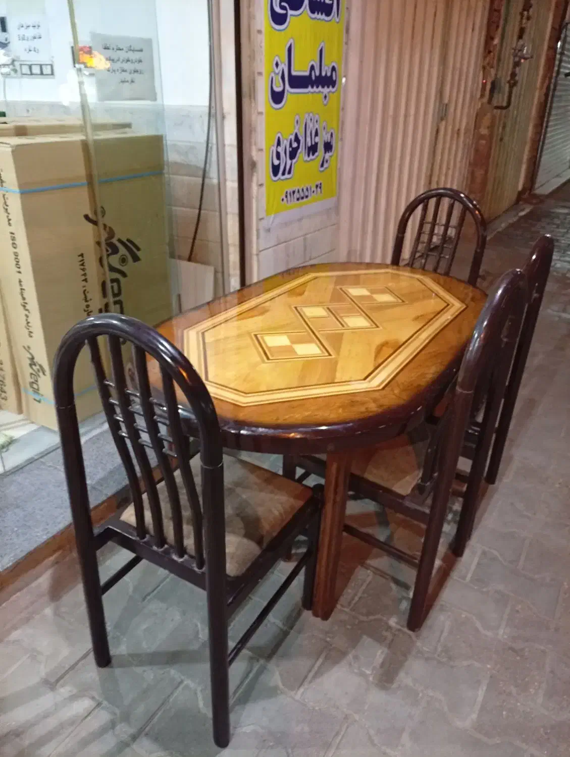 غذاخوری|میز و صندلی غذاخوری|ساوه, |دیوار