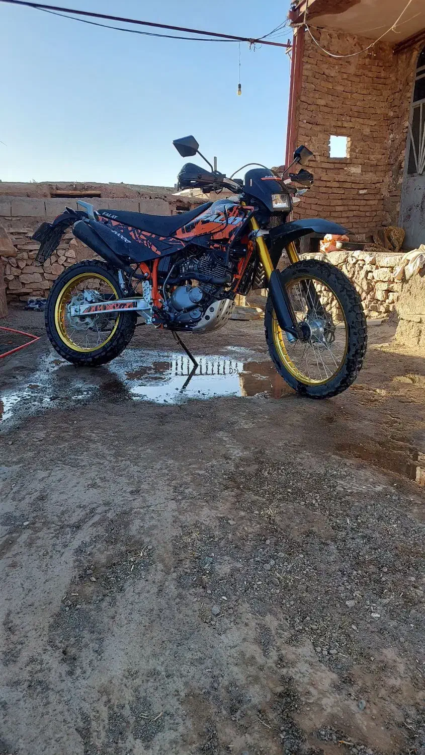تریل فلات ۲۰۰ccکم کار تمام فابریک|موتورسیکلت|نیشابور, فردوس شمالی|دیوار