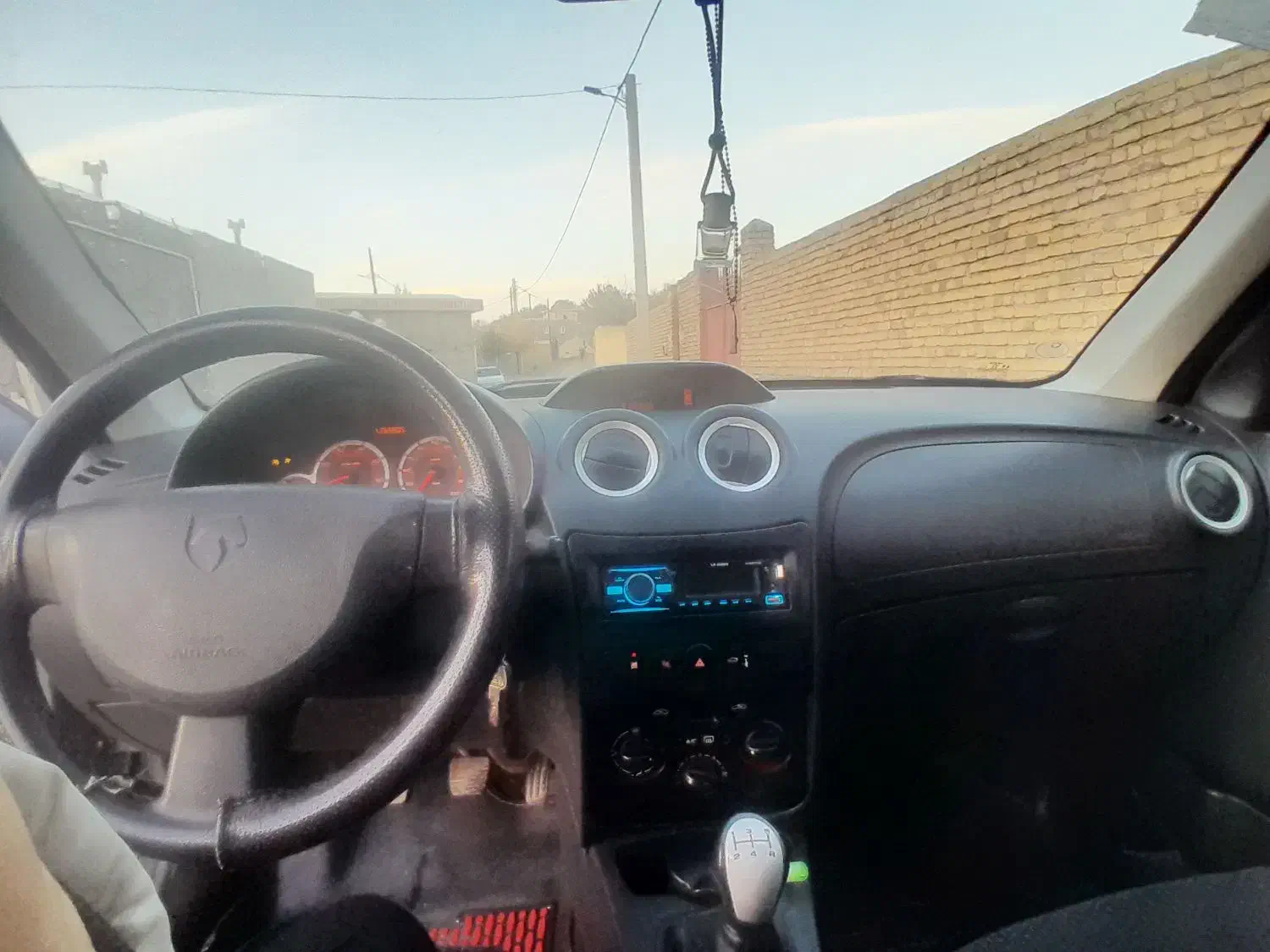 رانا مدل ۹۵ خاکستری|خودرو سواری و وانت|قم, عمار یاسر|دیوار