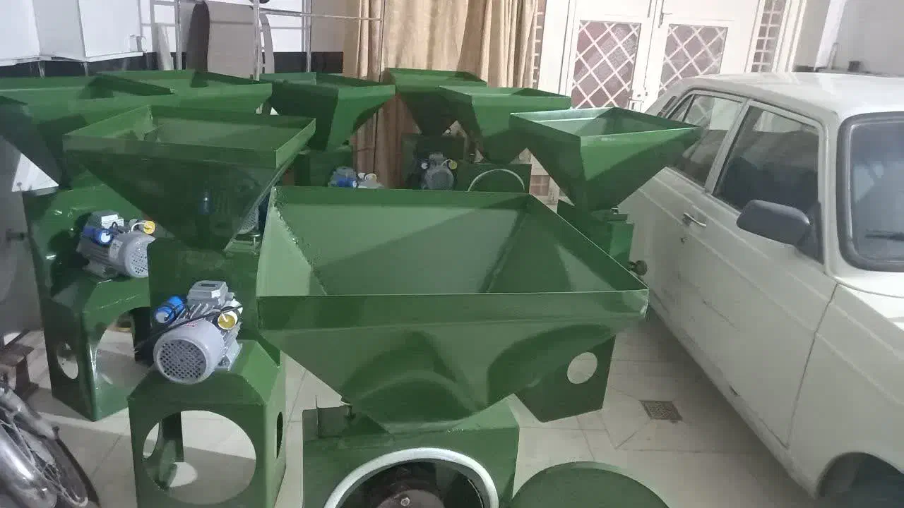 آسیاب نو هست|خردکن، آسیاب، غذاساز|قروه, |دیوار