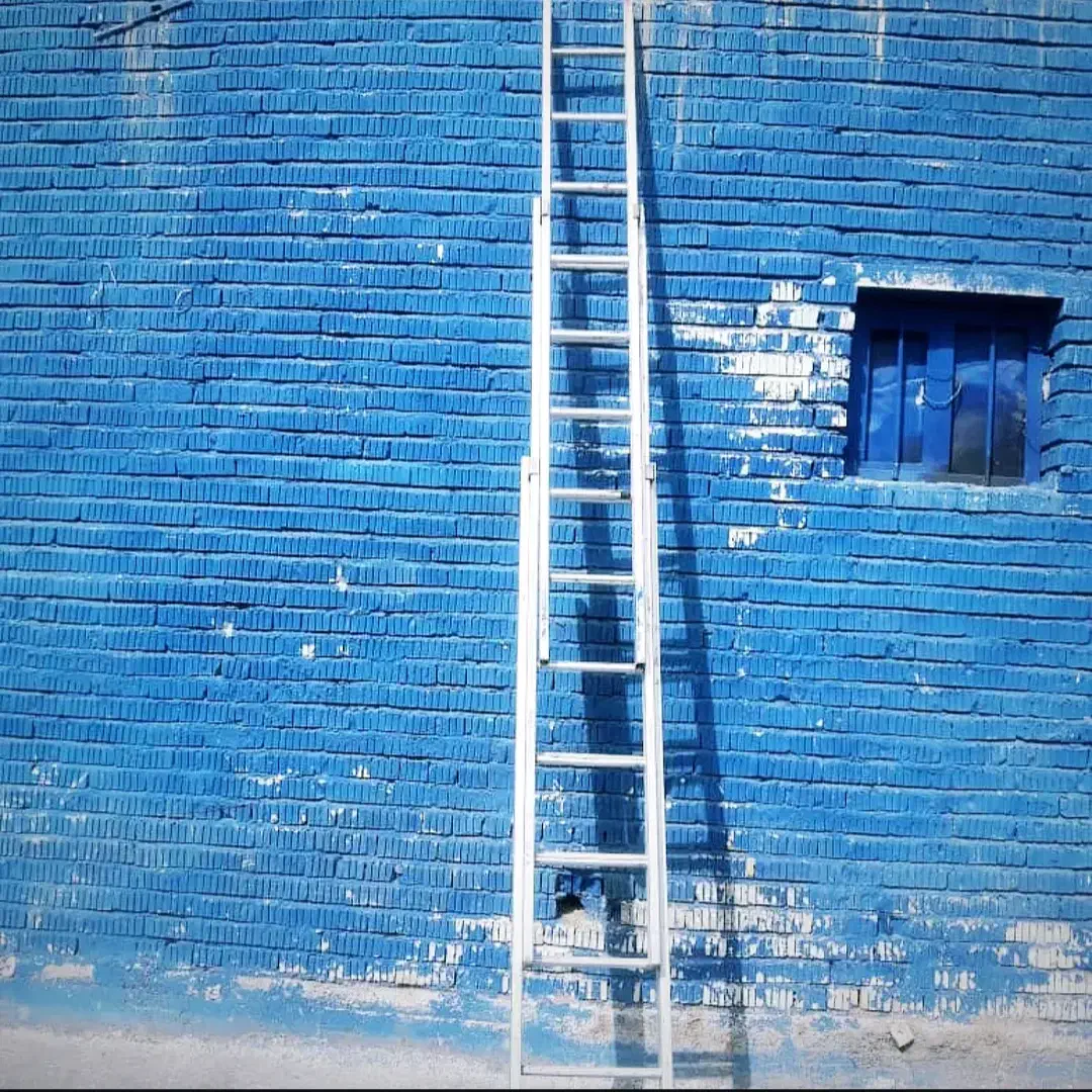 اجاره چهار پایه و نردبان از1متری تا5متری|مصالح و تجهیزات ساختمان|شیراز, شهرک مهدیه|دیوار