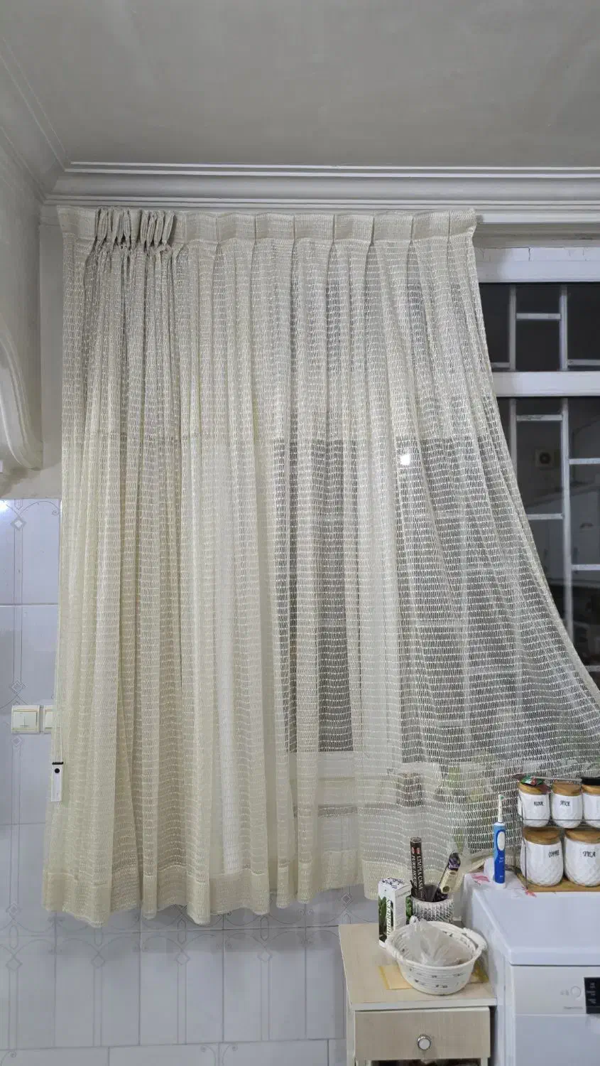 پرده نو|پرده، رانر، رومیزی|گلبهار, شهر جدید گلبهار|دیوار