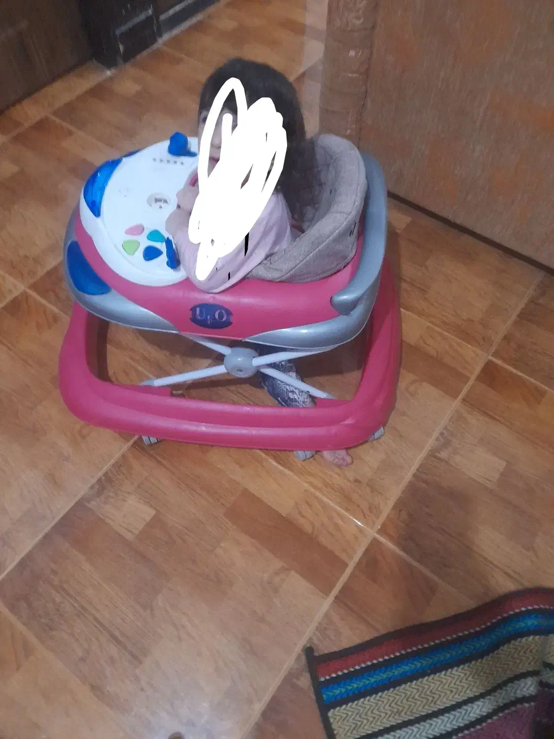 روروئک در حد نو|کالسکه و لوازم جانبی|رشت, ولکس|دیوار