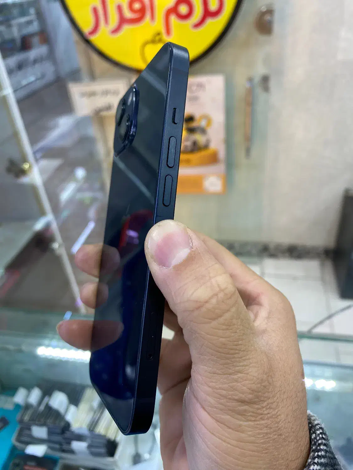 13 نرمال ۸ ماه گارانتی تا ۲۴ ساعت این قیمت|موبایل|هشتگرد, شهرک ولیعصر (مصلی)|دیوار