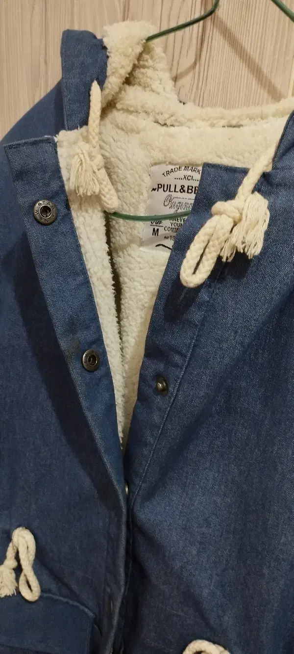 کاپشن لیی خز نو|لباس|رشت, حافظ آباد|دیوار