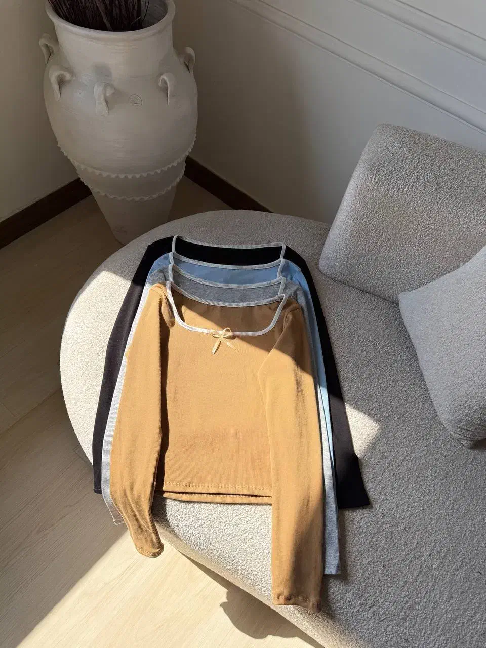 تخفیف بلوز و تیشرت زنانه فقط‌جمعه|لباس|قم, دانش|دیوار