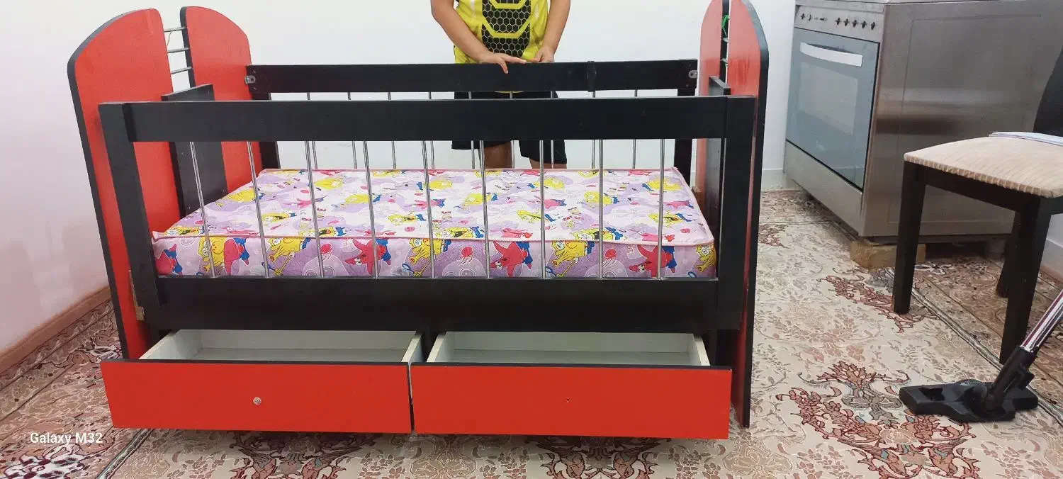 تخت خواب کودک، دره شهر|تخت و سرویس خواب|ایلام, |دیوار