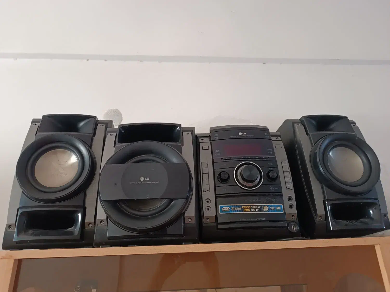 ضبط سه دیکس و باند ال جی|سیستم صوتی خانگی|سده (خراسان جنوبی), |دیوار