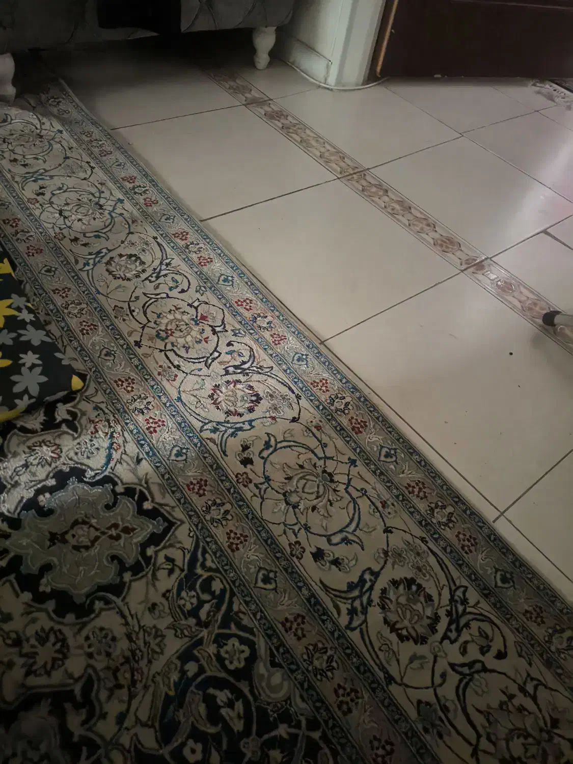 فرش از ترکیه|فرش|ری, شهادت|دیوار