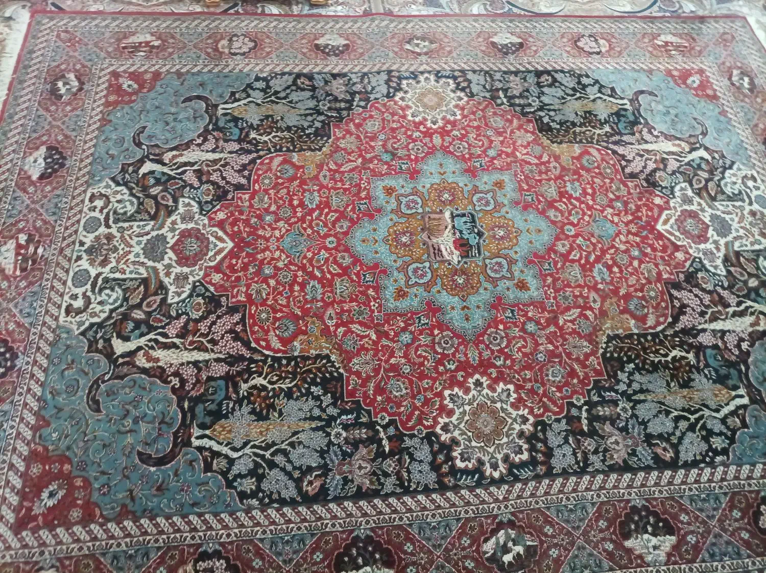 فرش 1500 شانه تبریز هزار نقش درجه1|فرش|شیراز, دشت چنار|دیوار