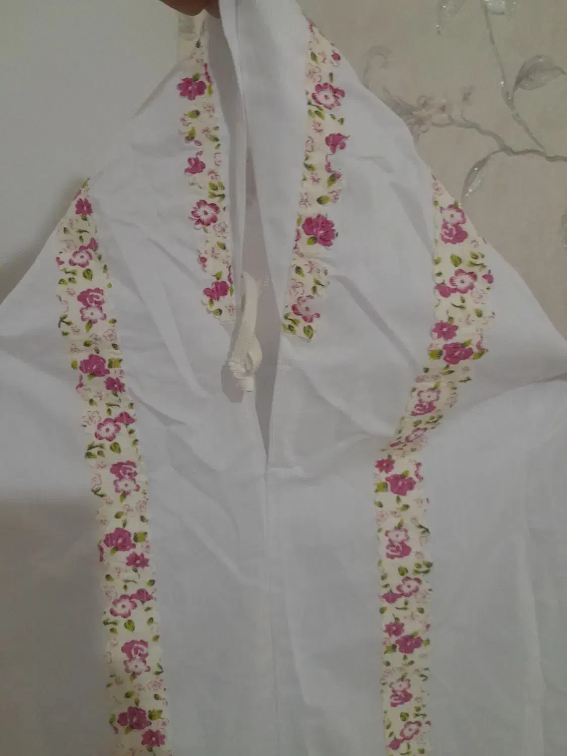 چادرو سجاده|لباس|اراک, |دیوار