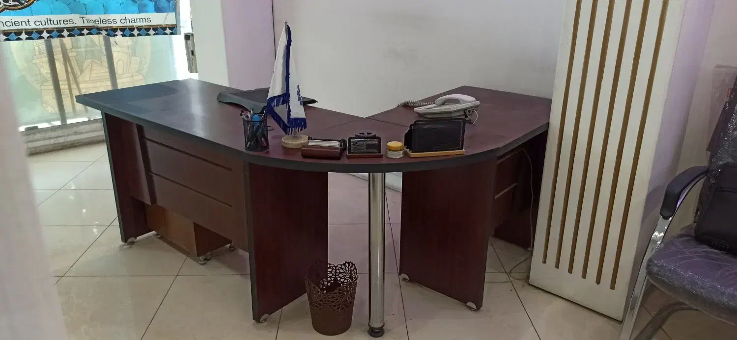 میز اداری L|دفتر کار|تهران, سازمان برنامه شمالی|دیوار