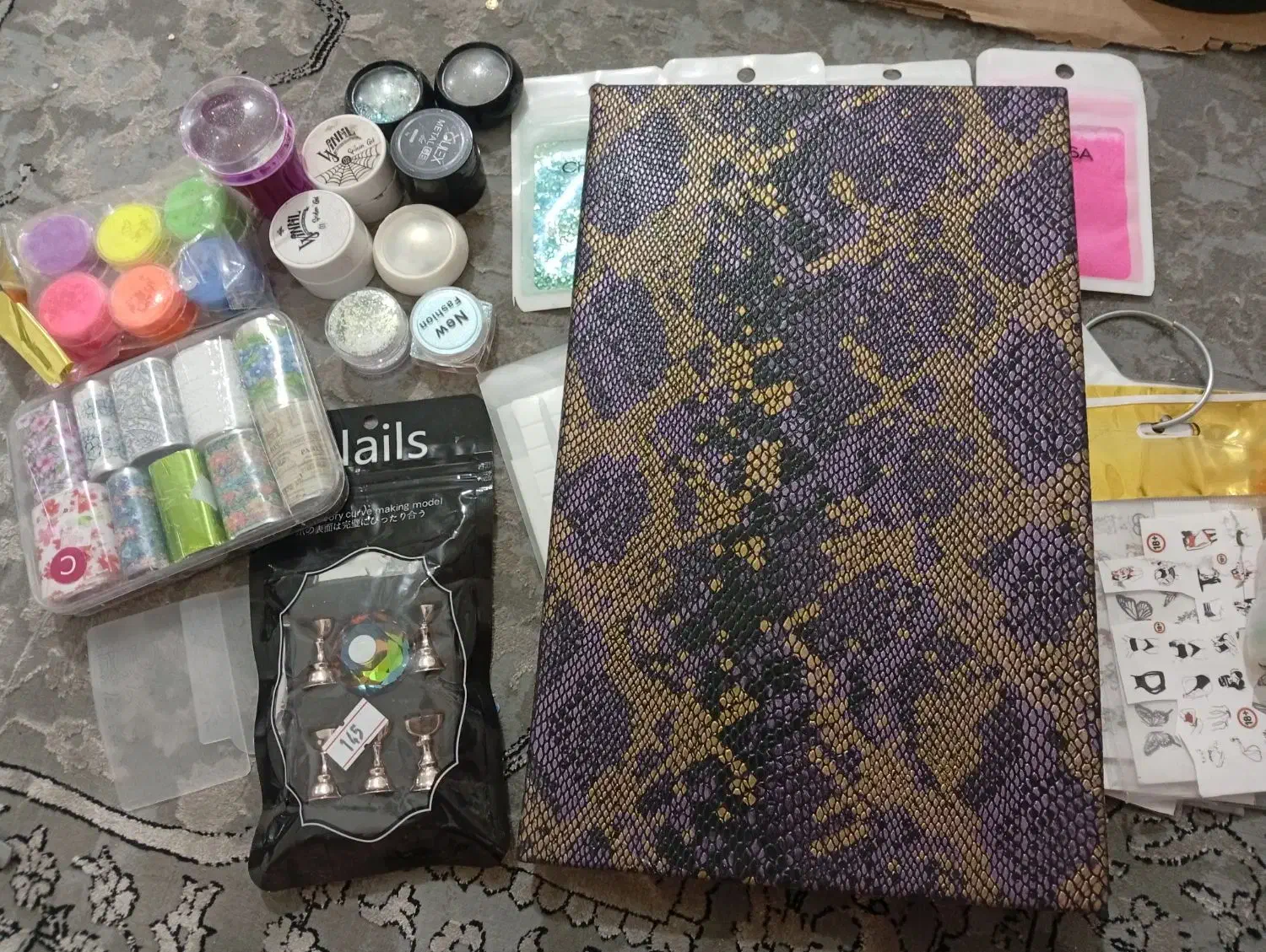 وسایل ناخن|آرایشی، بهداشتی، درمانی|پرند, فاز ۶|دیوار