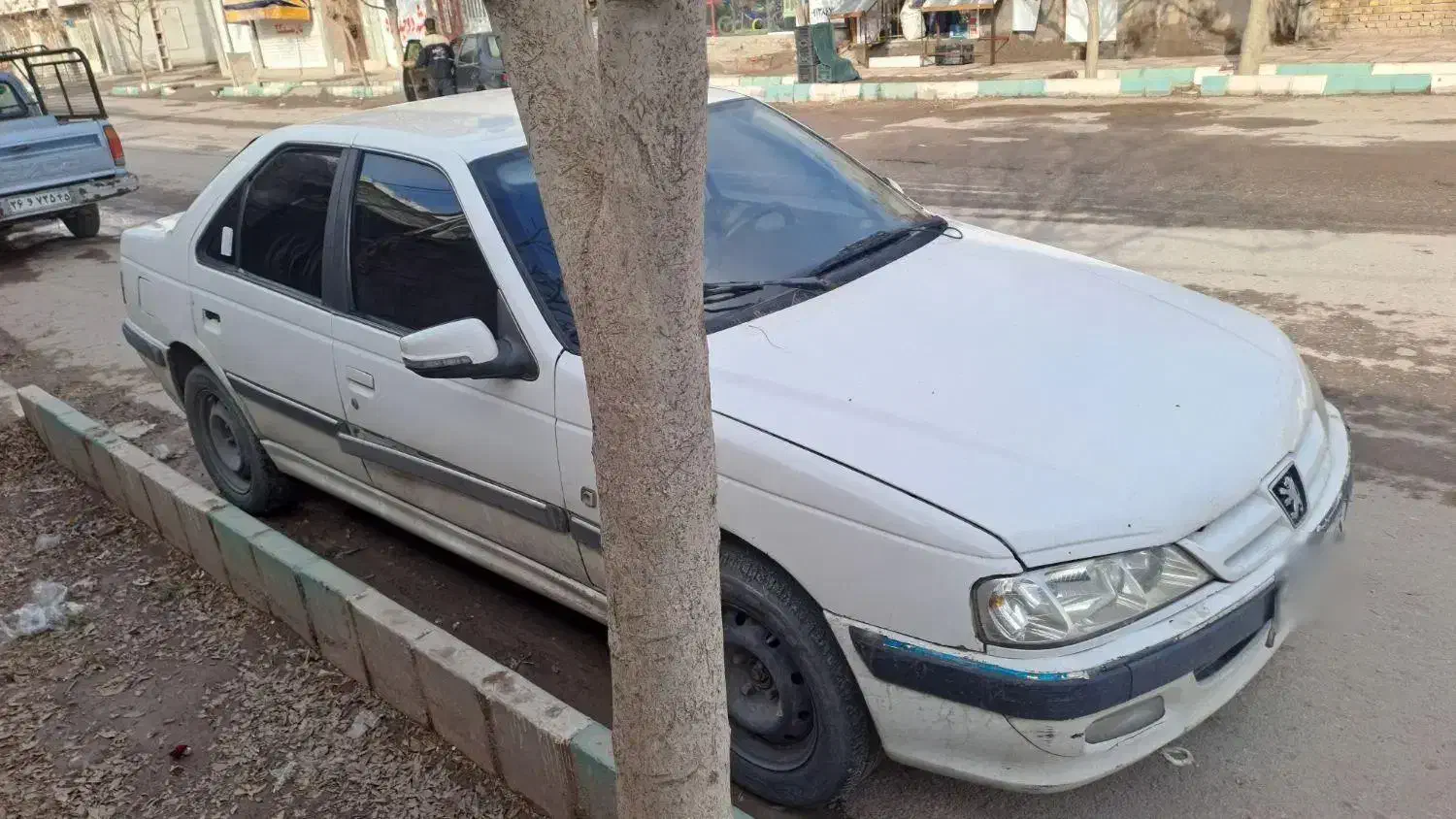 پژو پارس سفید|خودرو سواری و وانت|کرمان, |دیوار