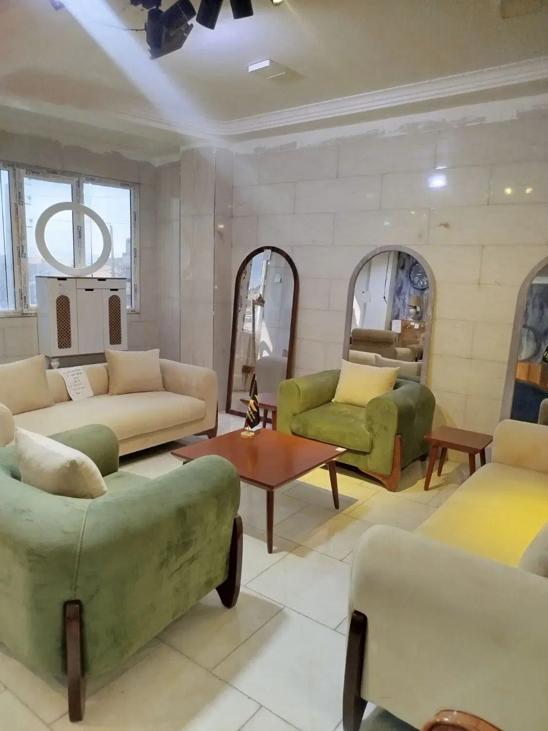 فروشگاه بزرگ مبلمان زرکالا|مبلمان خانگی و میز عسلی|یاسوج, |دیوار