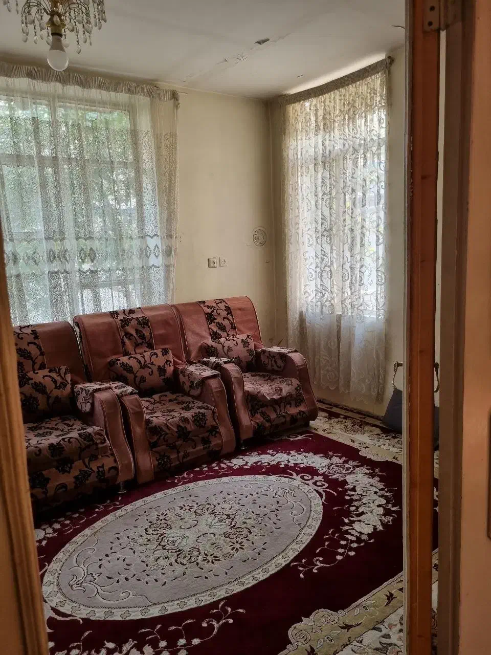 ویلایی ۲۳۰ متری ، ۳۰ متر تجاری ،حاشیه خیابان اصلی|فروش خانه و ویلا|مشهد, کوی المهدی|دیوار