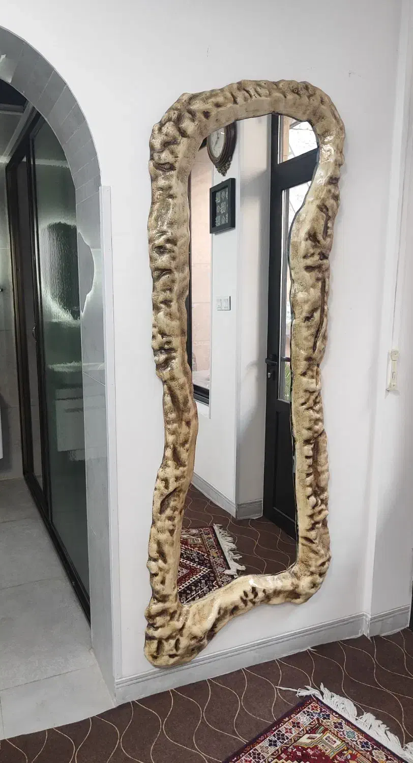 اینه قدی|آینه|مرودشت, ابوذر شمالی‎|دیوار