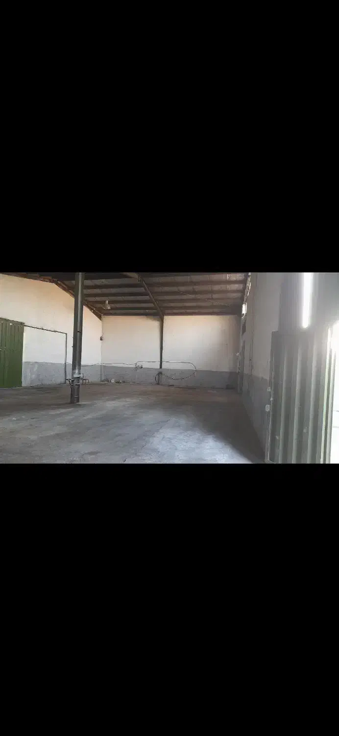 اجاره کارگاه تجاری ۱۰۰۰ متری۴۰۰ متر سوله بقیه حیاط|اجارهٔ دفتر صنعتی، کشاورزی، تجاری|قم, خداکرم|دیوار