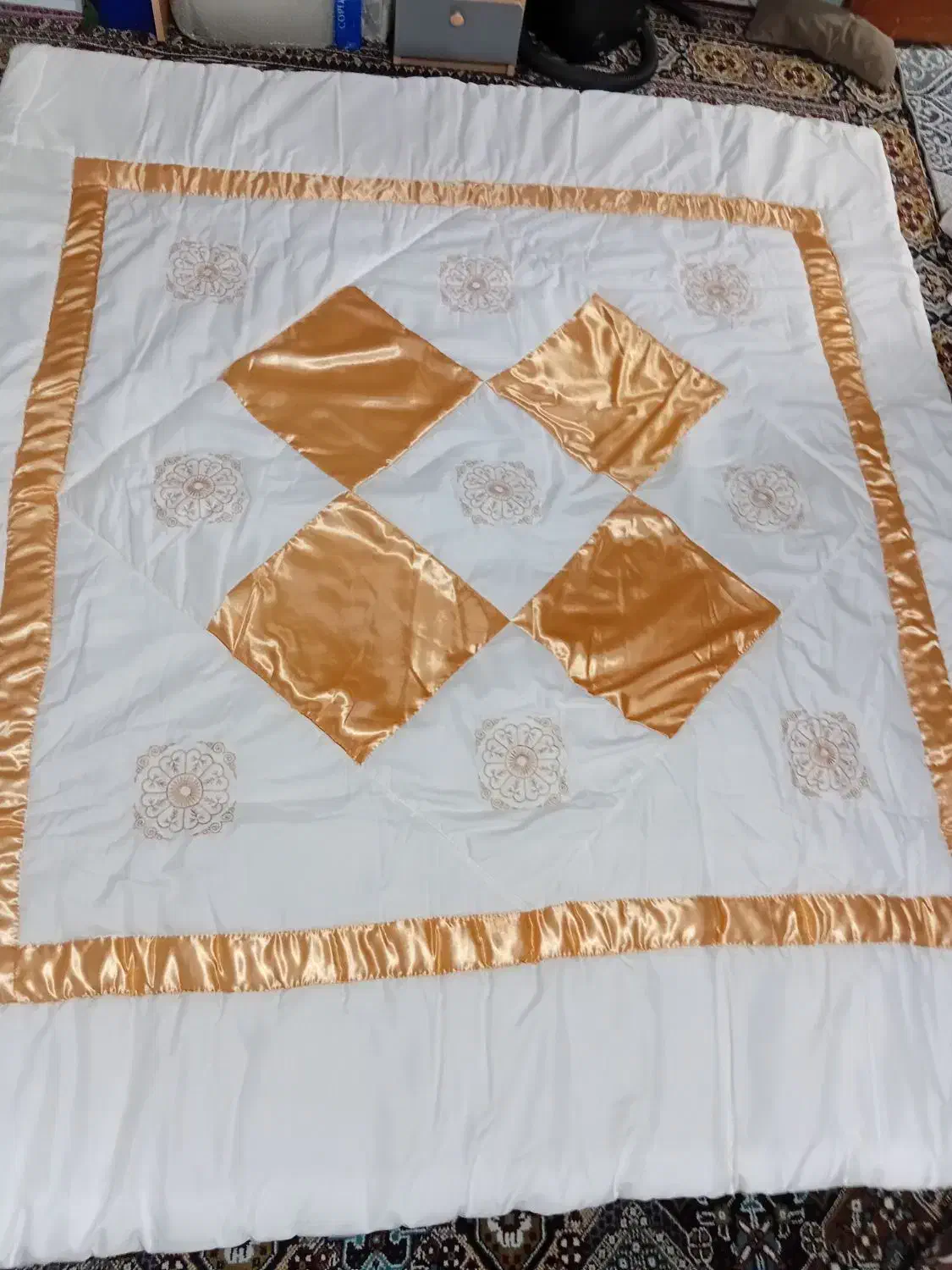 روتختی دونفره خیلی خوشرنگ ونو|سرویس روتختی|آوج, |دیوار