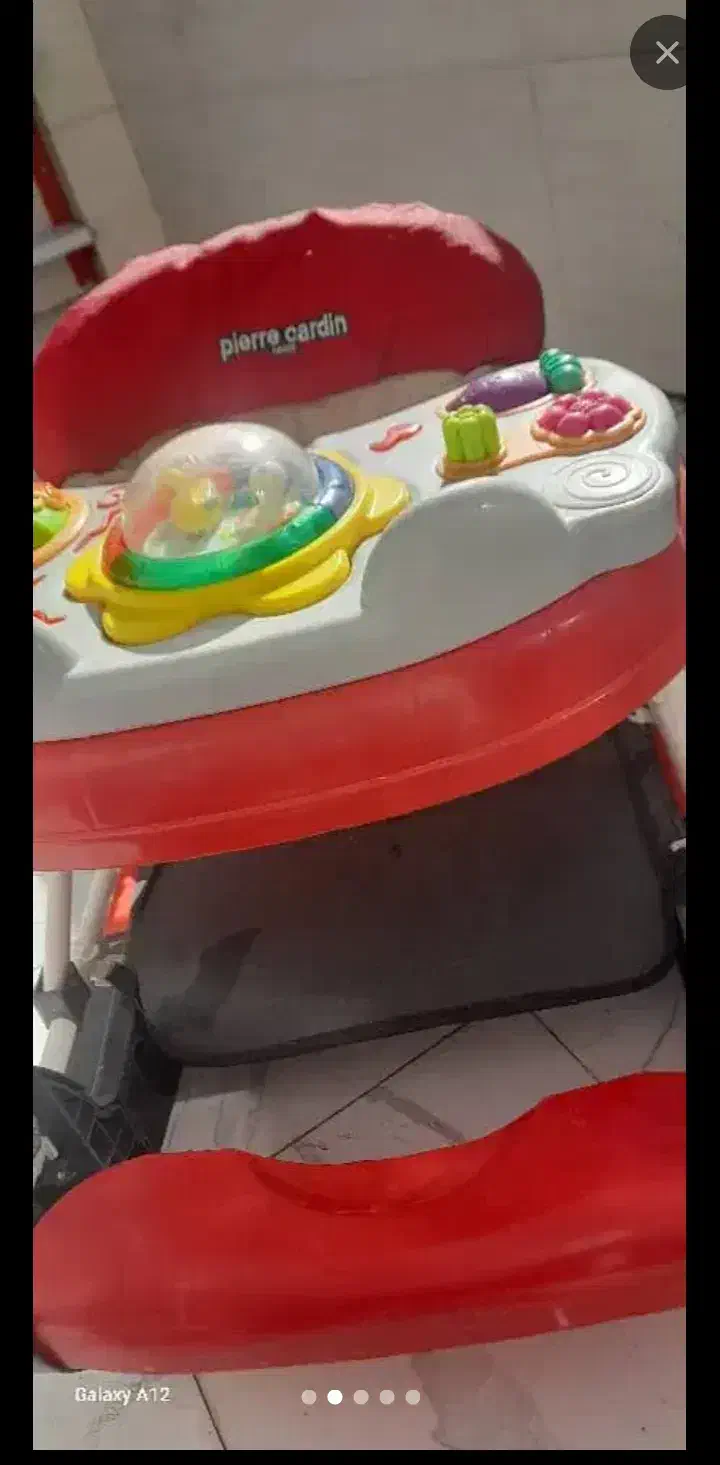 روروئک و گهواره خارجی|کالسکه و لوازم جانبی|خرمآباد, |دیوار