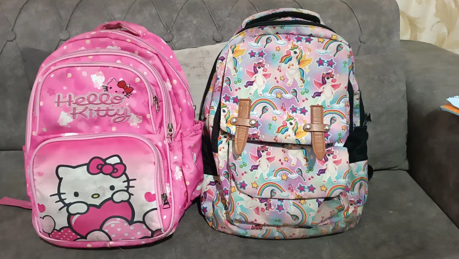 کیف مدرسه|کیف، کفش، کمربند|صدرا-فارس, فاز ۱|دیوار