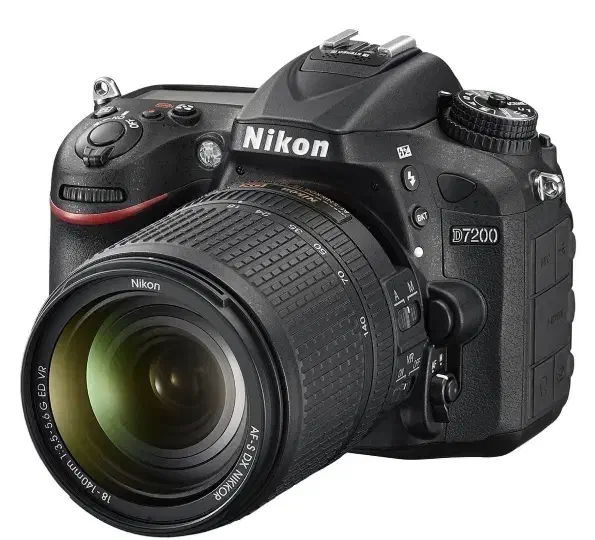 دوربین نیکون d7200|دوربین عکاسی و فیلم‌برداری|کرمانشاه, |دیوار