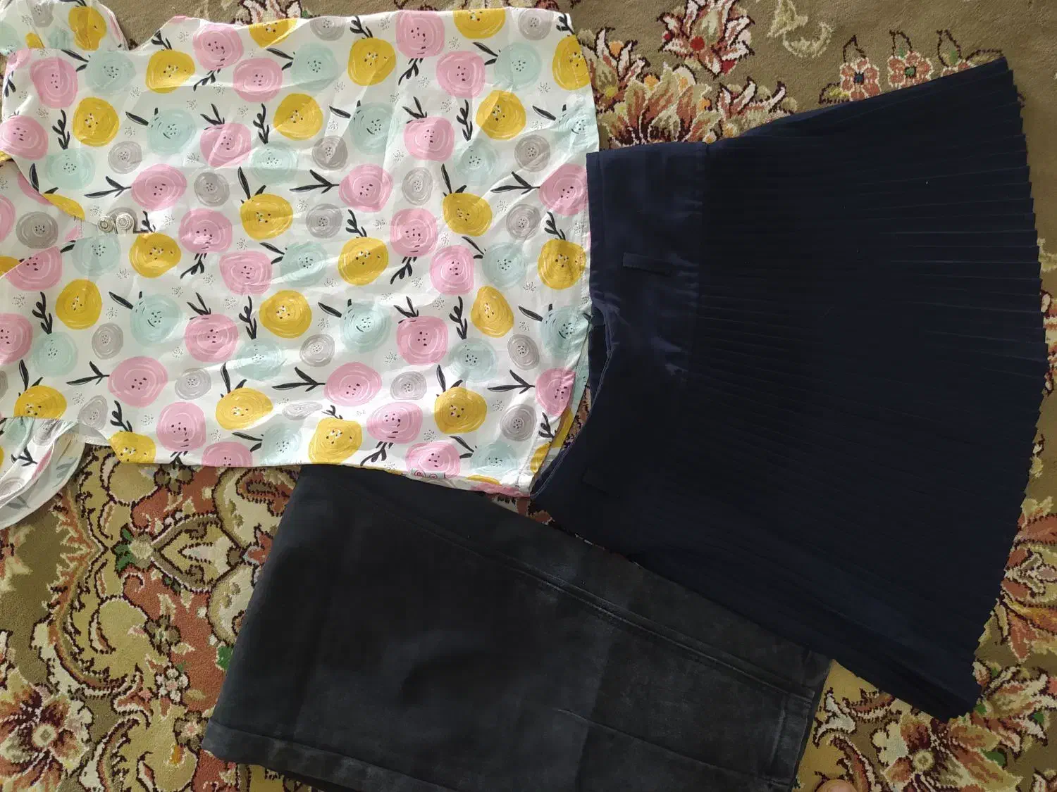 لباس دخترانه|لباس|شوشتر, |دیوار