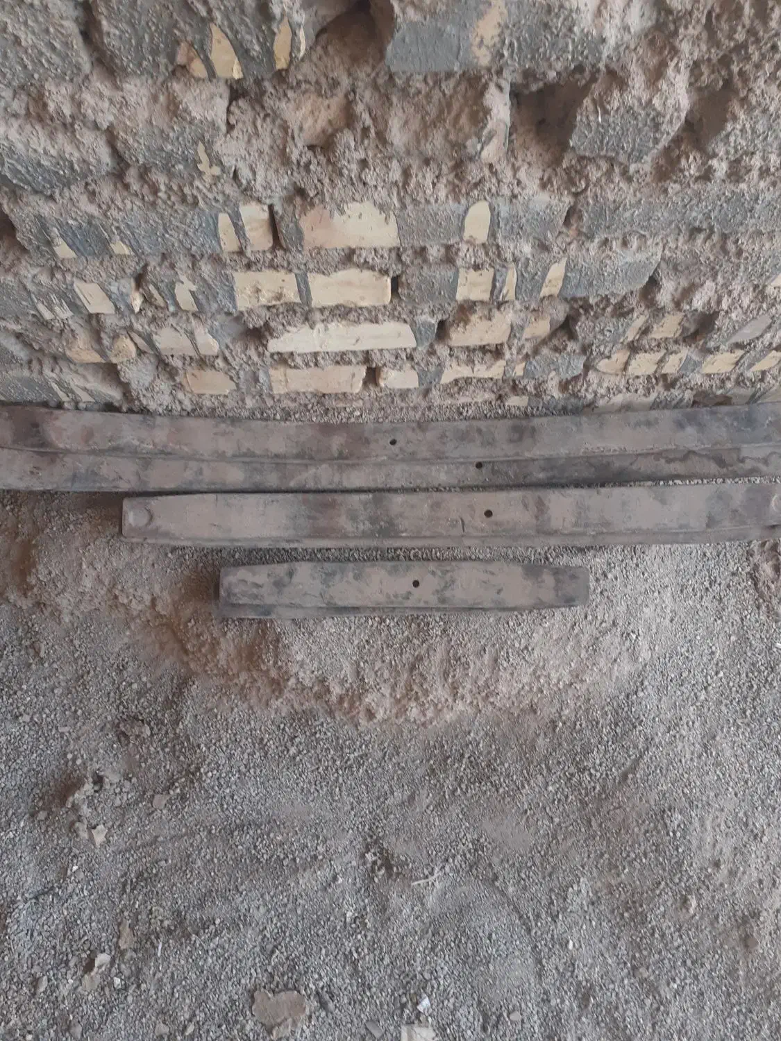 فنر|ابزارآلات|یزد, |دیوار