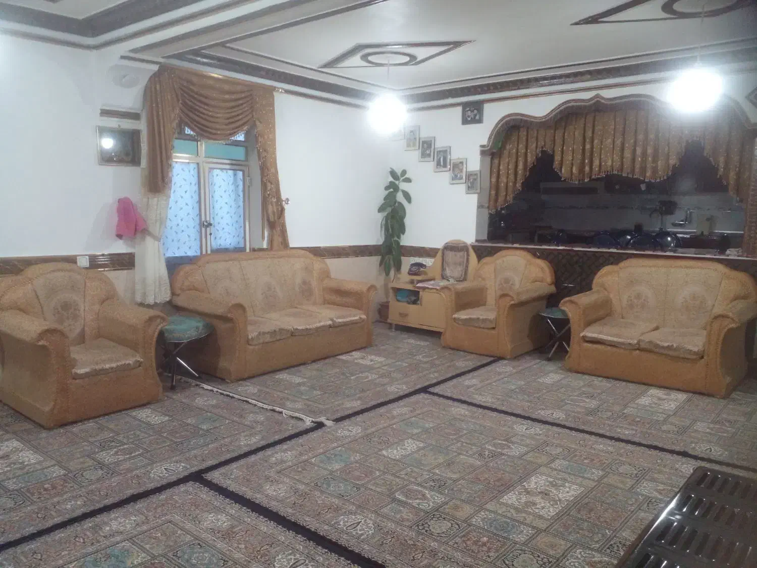 مبلمان چوب جنگلی|مبلمان خانگی و میز عسلی|شاهرود (اردبیل), |دیوار