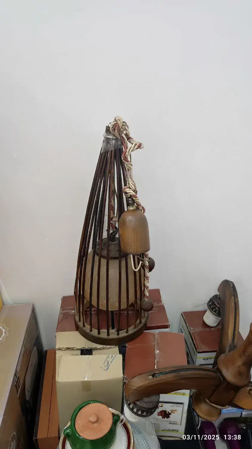 دو عدد لوستر پذیرایی و یک لوستر آشپزخانه|لوستر و چراغ آویز|همدان, |دیوار