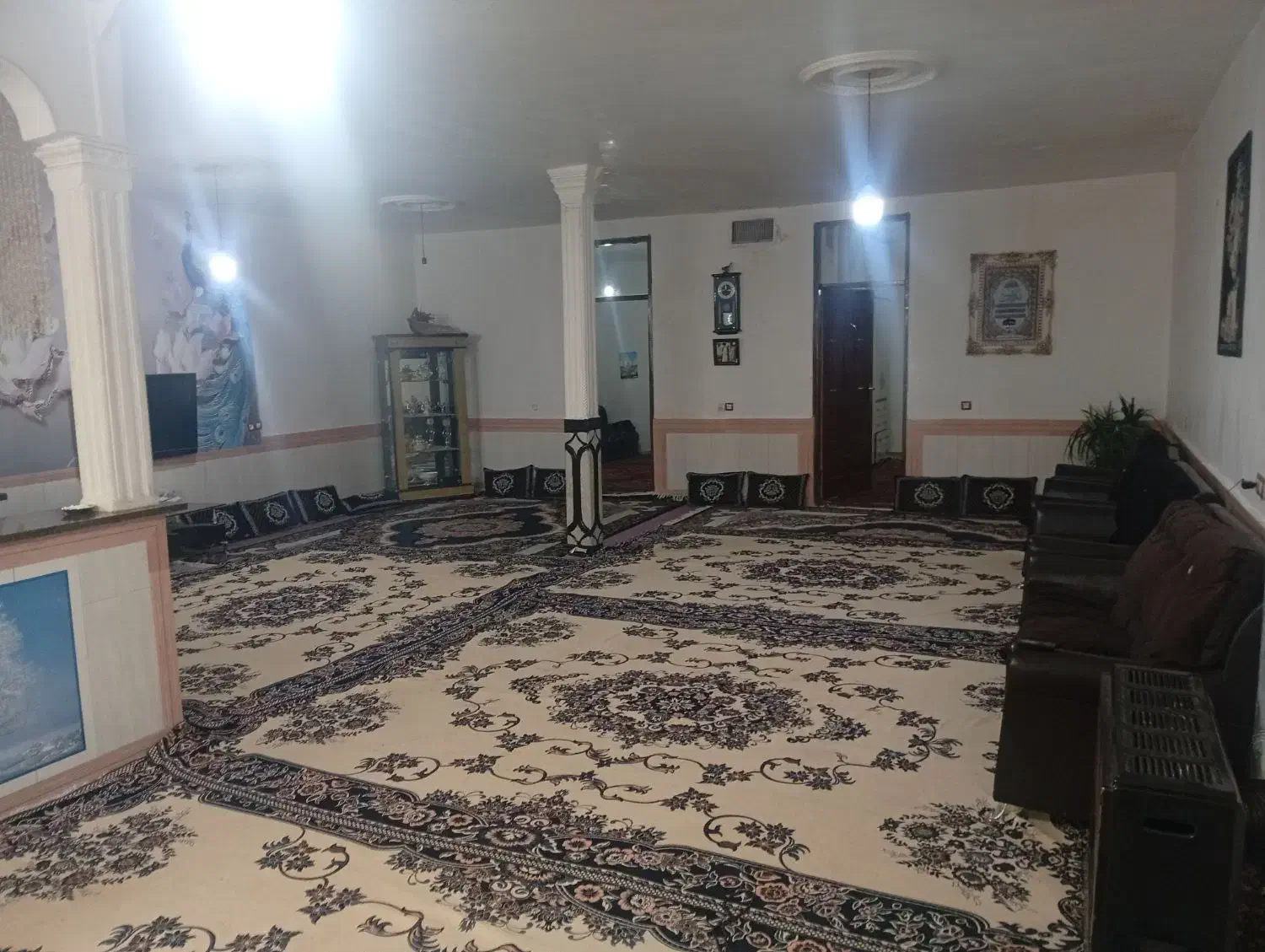 خانه اجاره ی سویت سوییت منزل روزانه|اجارهٔ کوتاهمدت آپارتمان و سوئیت|خرمآباد, |دیوار