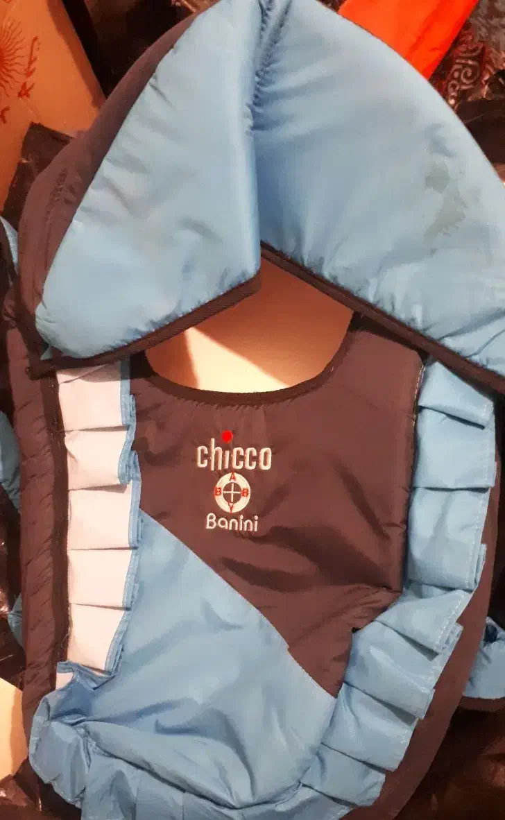 وسایل بچه گهواره وسایر|اسباب و اثاث بچه|سمنان, |دیوار