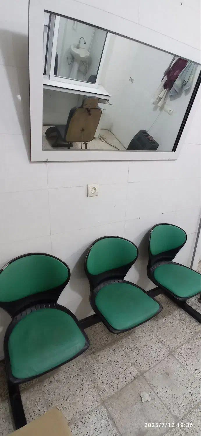 لوازم دکور آرایشگاه مردانه|آرایشگاه و سالنهای زیبایی|نیشابور, شهرک رسولی|دیوار