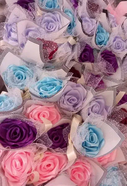 گل روبانی|گل مصنوعی|همدان, |دیوار