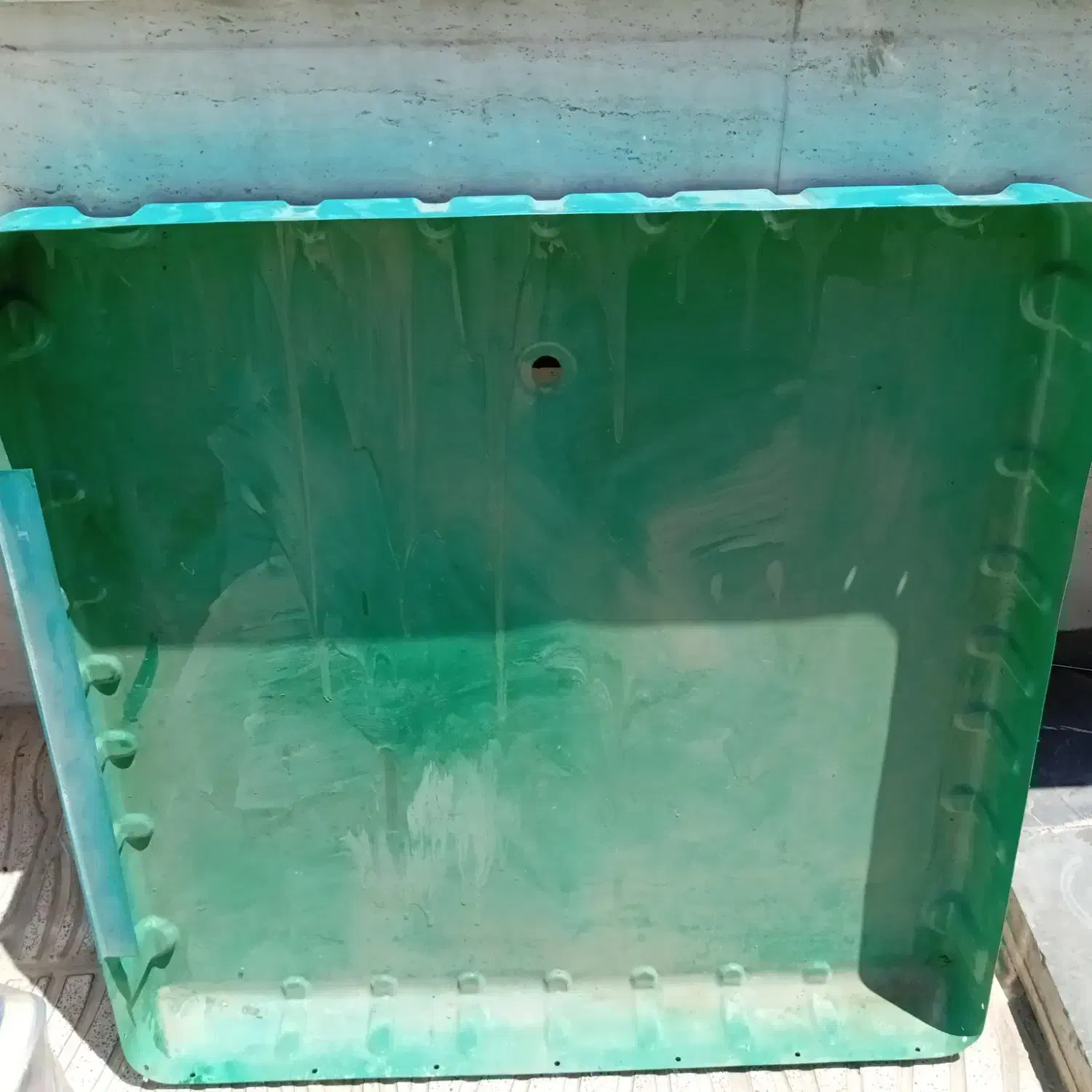 کفی کولر|کولر آبی|قرچک, میرزائی شمالی|دیوار