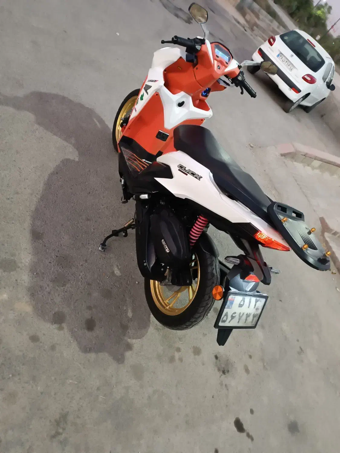 کیلیک 1402|موتورسیکلت|همدان, |دیوار