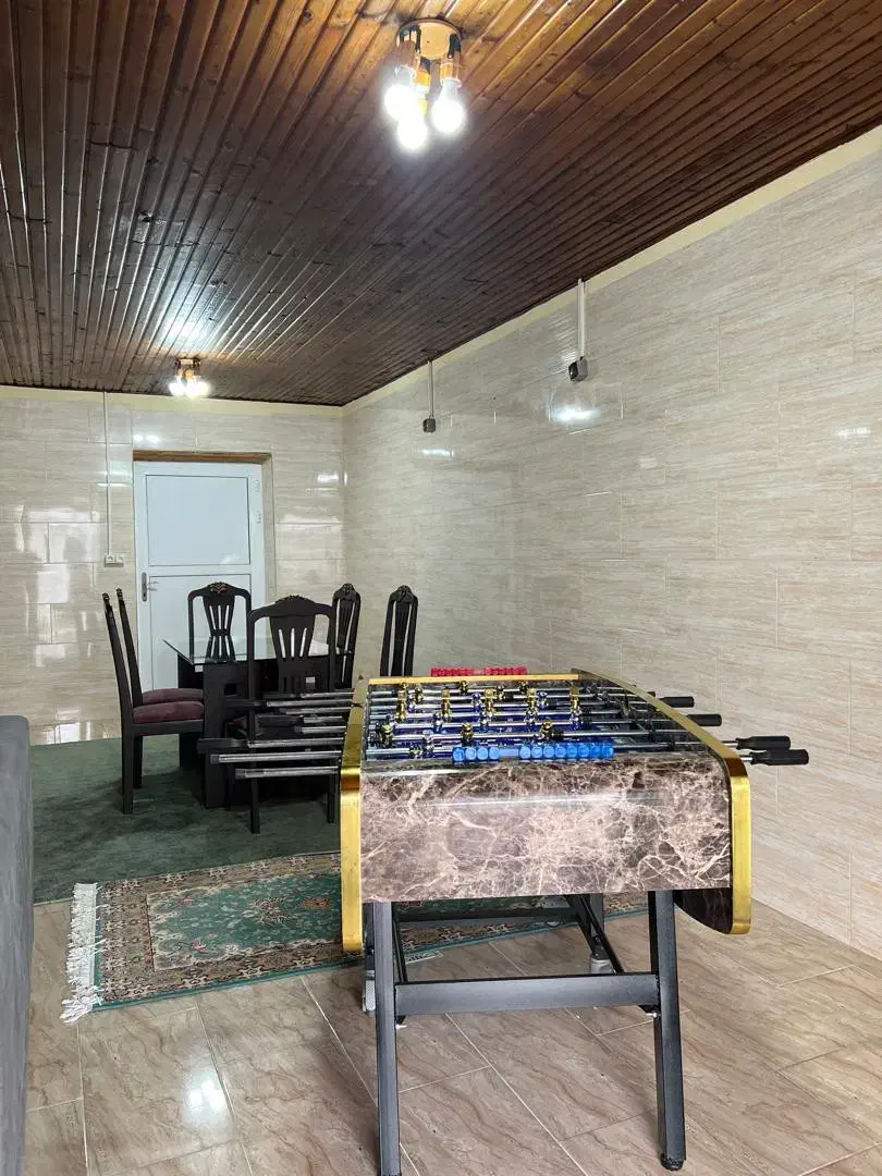 ویلا دو خواب با فوتبال دستی نزدیک دریا بندر انزلی|اجارهٔ کوتاه‌مدت آپارتمان و سوئیت|بندر انزلی, معلم|دیوار