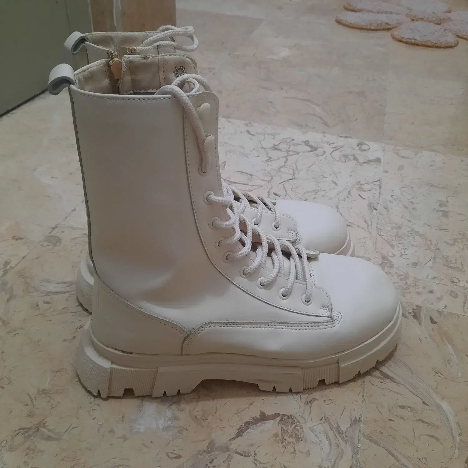 بوت اسپرت|کیف، کفش، کمربند|اردبیل, |دیوار