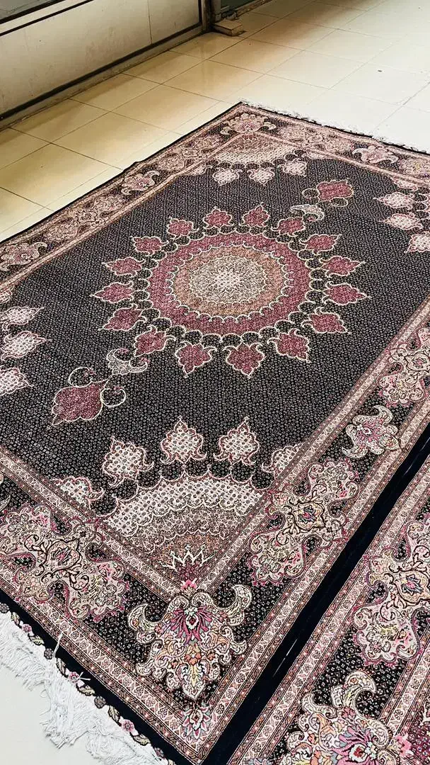 فروش فرش ماهی خوی|فرش|خوی, |دیوار