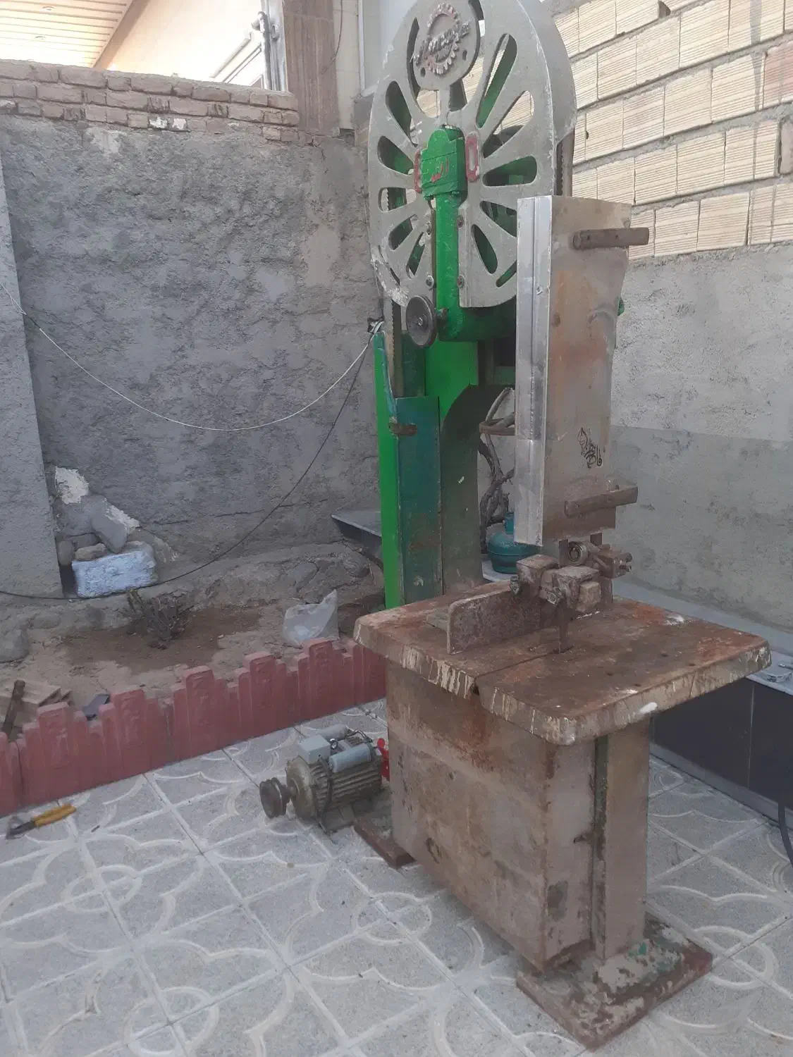 اره فلکی نجاری تک فاز|ماشینآلات صنعتی|نیر (اردبیل), |دیوار