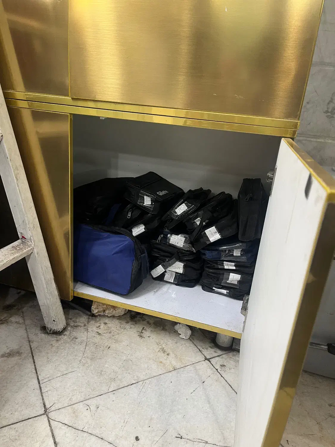 کمدو‌پاف|آرایشگاه و سالن‌های زیبایی|تهران, افسریه جنوبی|دیوار