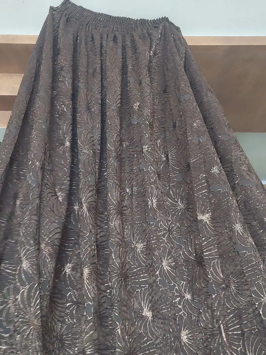 یالان پرده مخمل طلا کوب پر چین کاملا نو|پرده، رانر، رومیزی|اصفهان, جلفا|دیوار