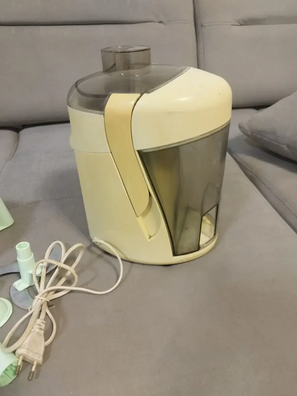 ابمیوه گیری سانی|آبمیوه‌گیر و آب‌مرکبات‌گیر|لاهیجان, لیل|دیوار