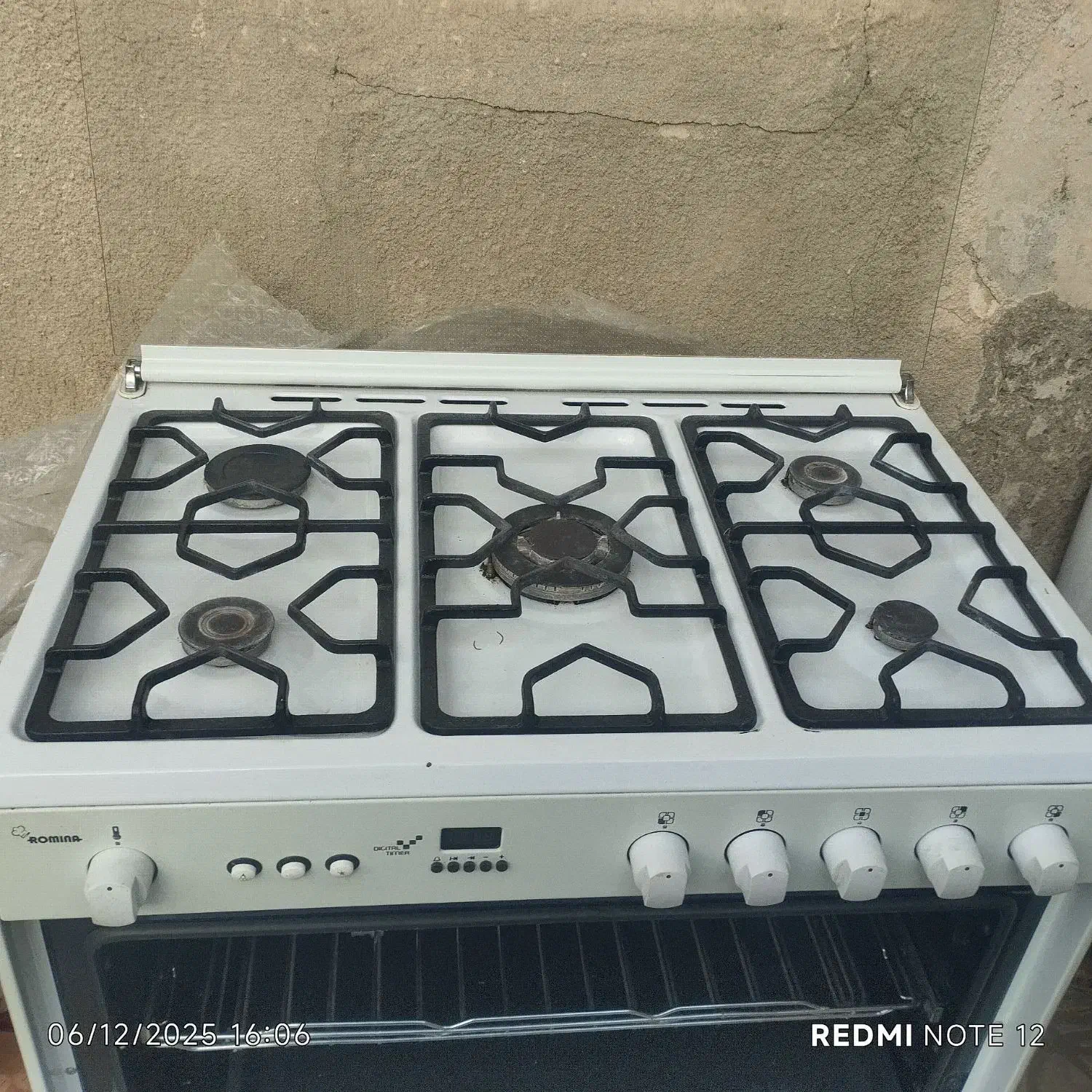 گاز فر اسنوا قیمت توافقی|اجاق گاز و لوازم برقی پختوپز|بیجار, |دیوار