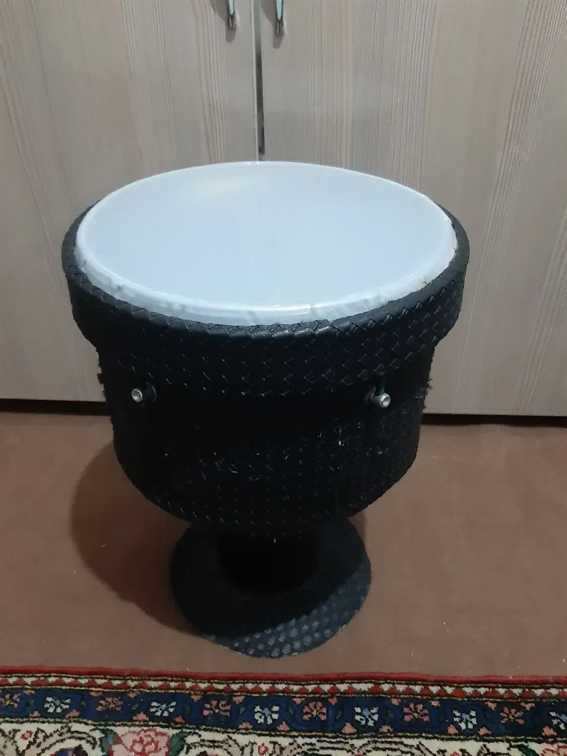 ضرب و تمپو|درام و پرکاشن|فولادشهر, مسکن مهر فولادشهر|دیوار