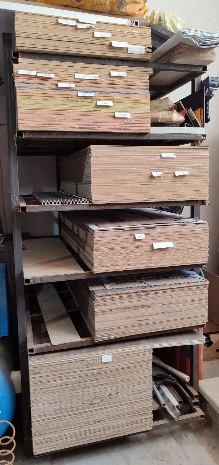 ورق چوب  ام دی اف رنگی سه میل|عمده‌فروشی|قم, بیست متری ولیعصر|دیوار