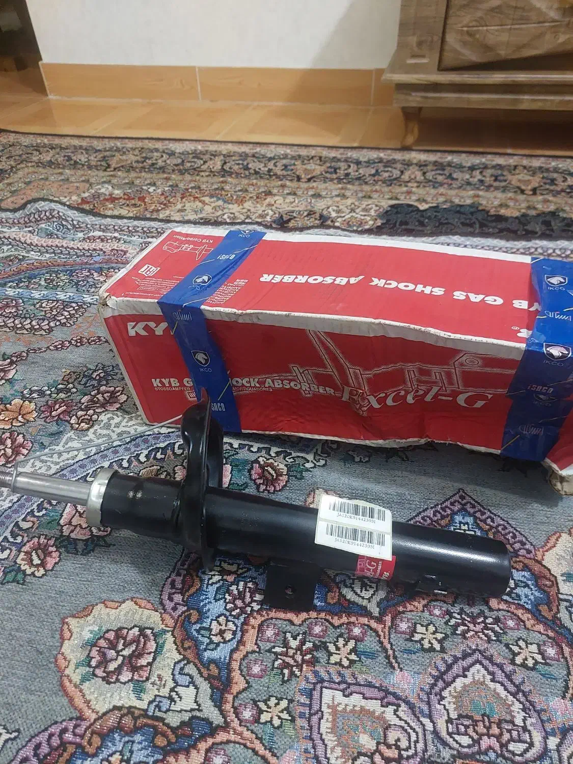 کمک فنر گازی ۲۰۶ جلو کایابا kyb|قطعات یدکی و لوازم جانبی|محمدشهر, همایون ویلا|دیوار