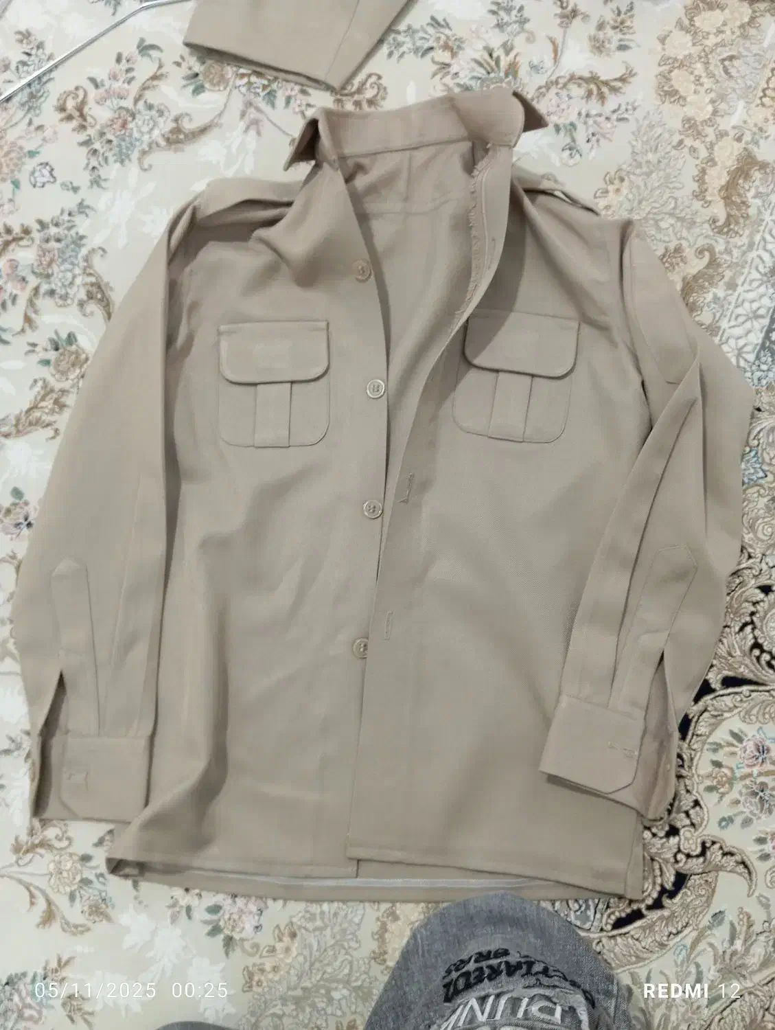 کواپاتول و تکوکت|لباس|پیرانشهر, |دیوار