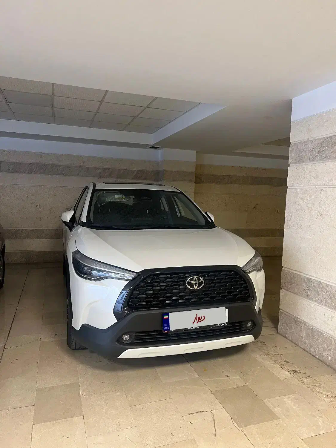تویوتا کرولا کراس فول ۲۰۲۴|خودرو سواری و وانت|تهران, امانیه|دیوار